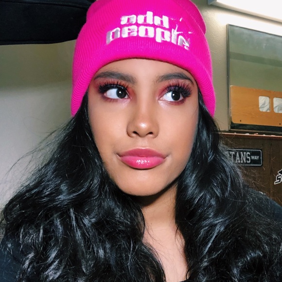 Meet your Posher, Molly - Picture 1 of 1